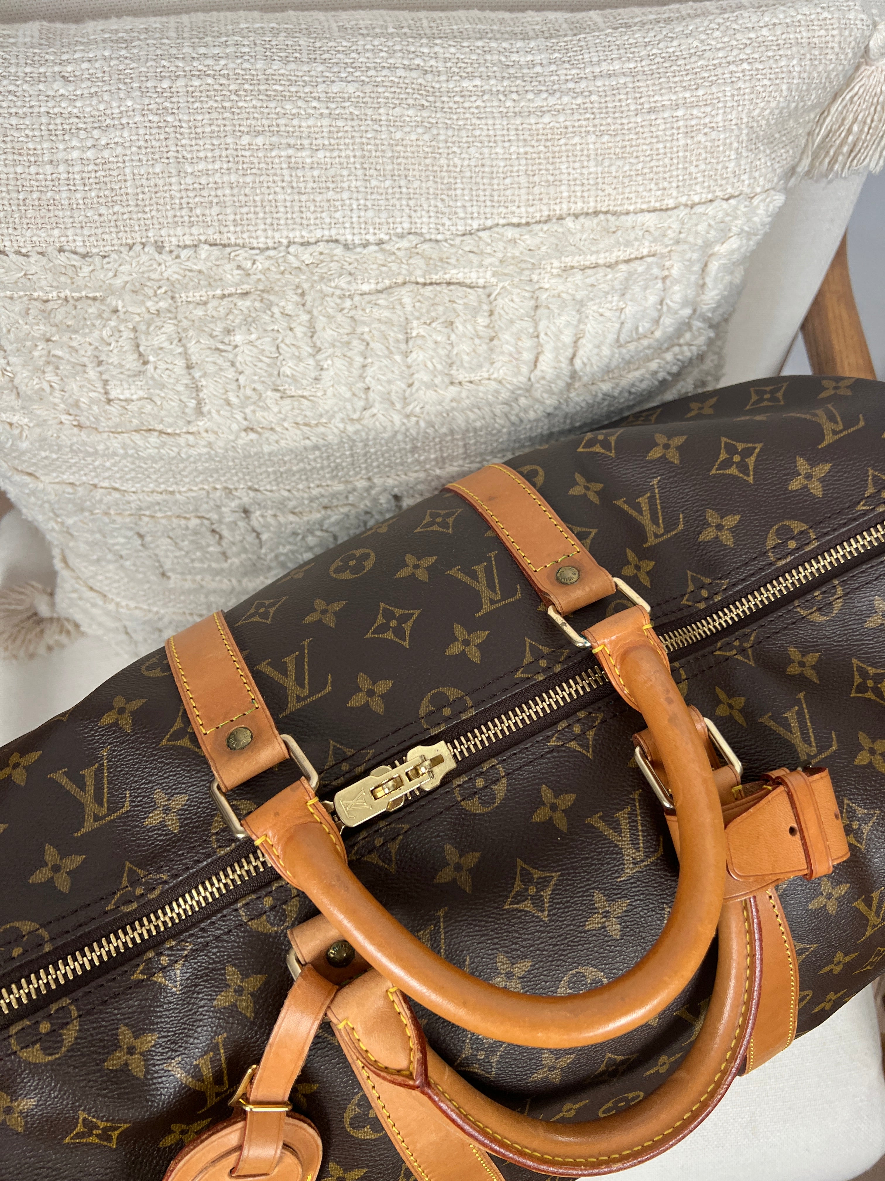 LOUIS VUITTON Bag model Keepall in monogrammed canva…