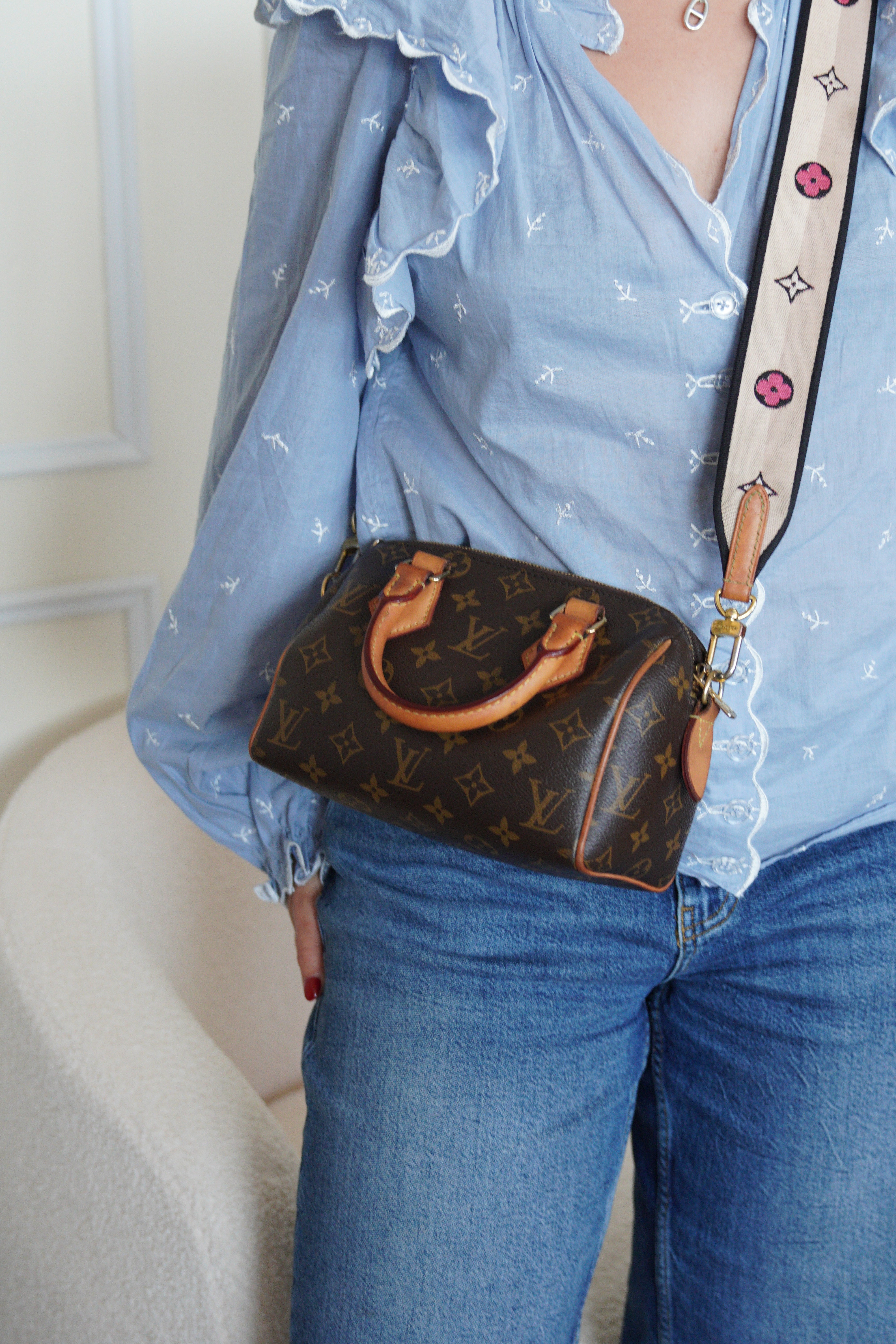 Speedy 20 monogram Louis Vuitton with strap – bamluxurystore