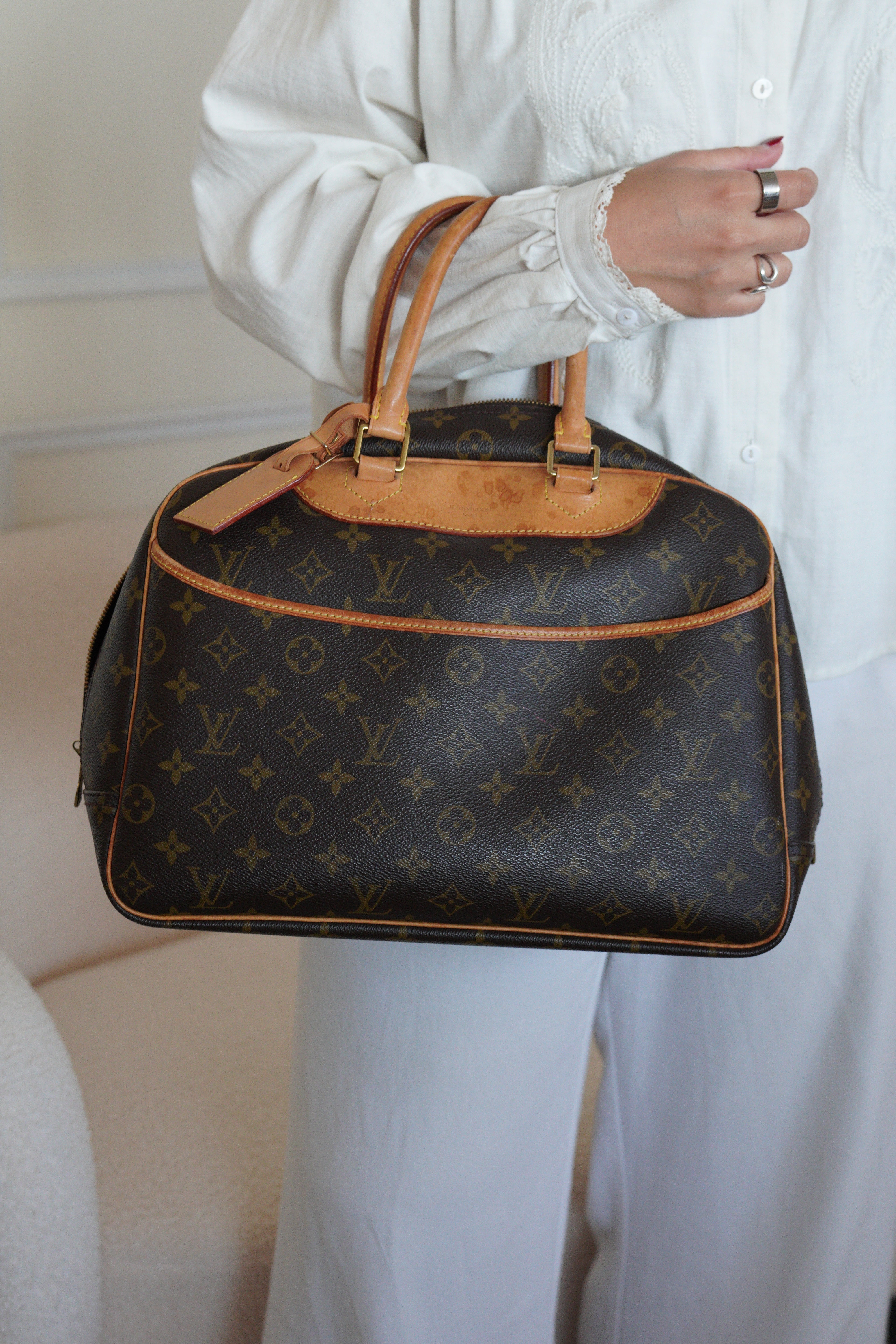 Louis Vuitton Deauville monogram handbag vintage – bamluxurystore