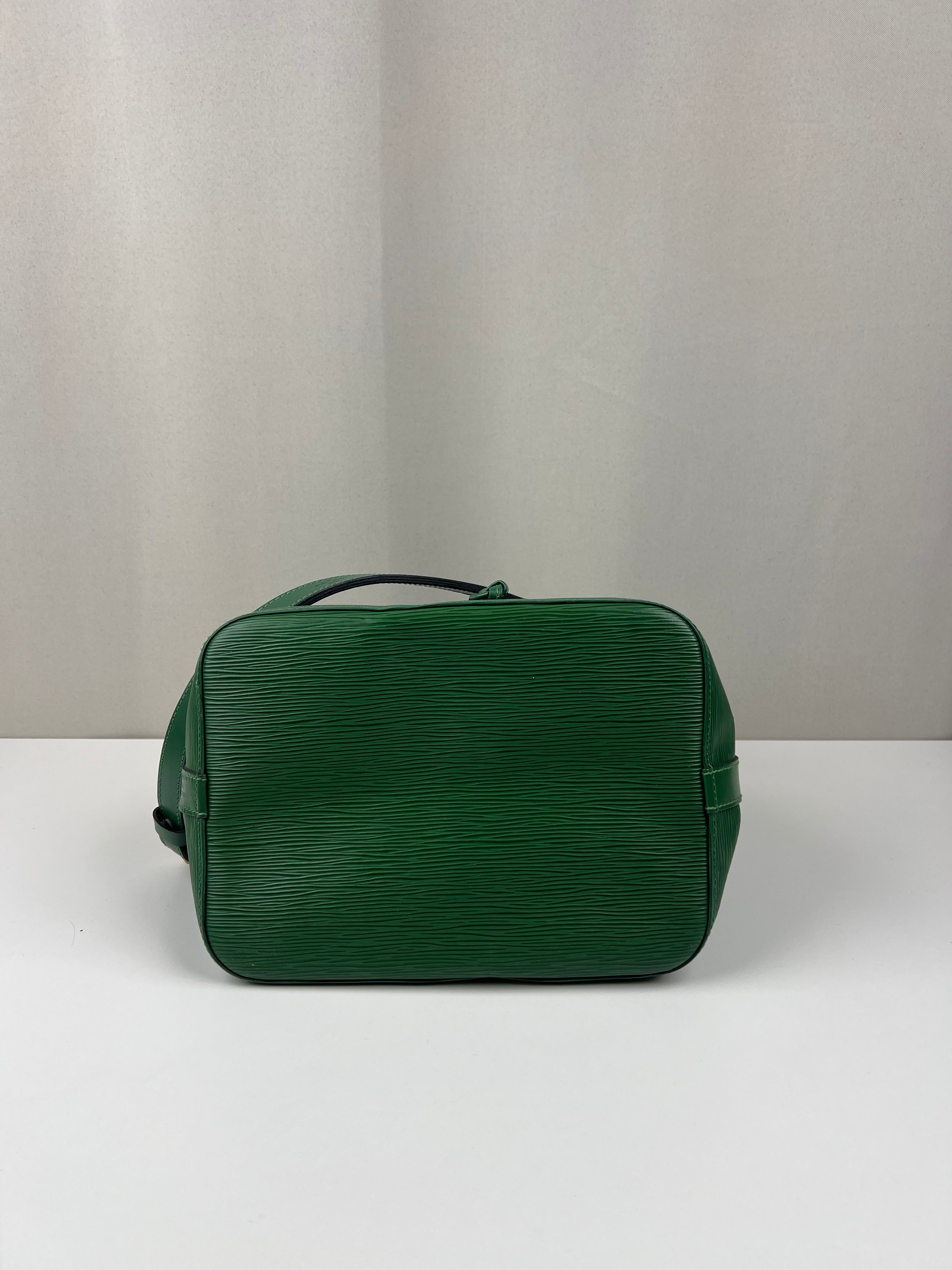 Louis Vuitton Noé PM épi leather green – bamluxurystore