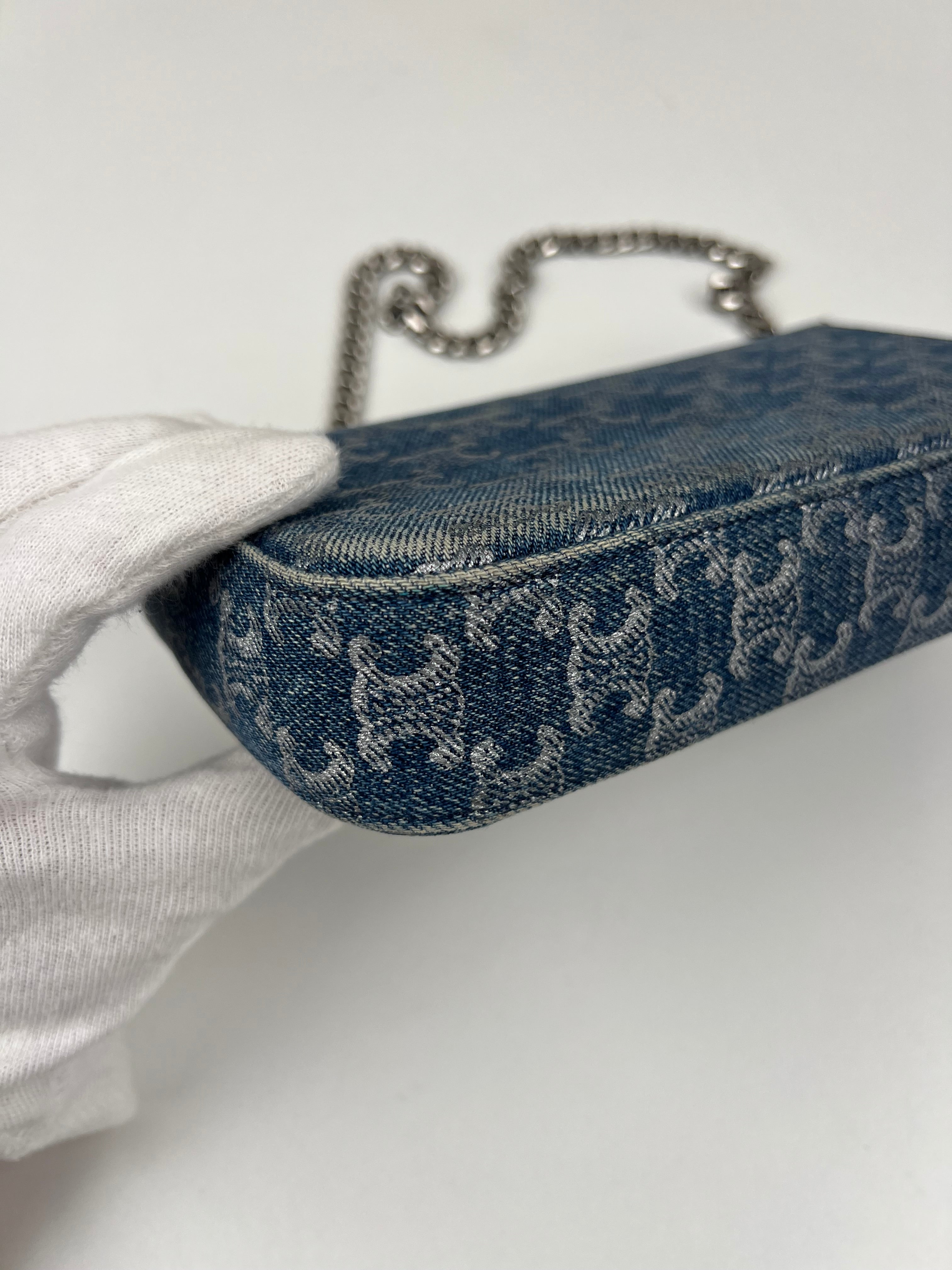 Céline Claude Triumph denim shoulder bag – bamluxurystore