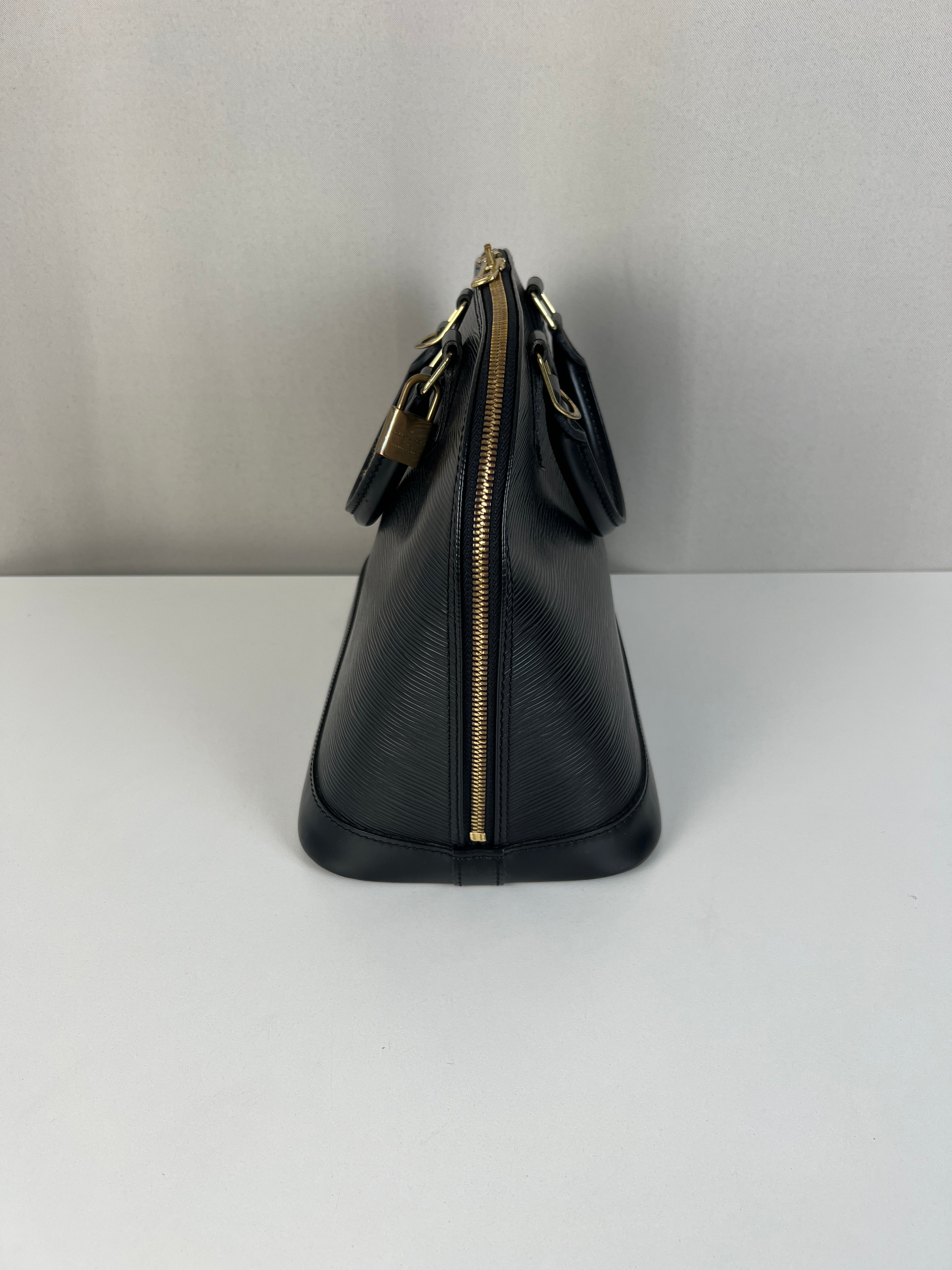 Louis Vuitton Alma PM black epi leather – bamluxurystore