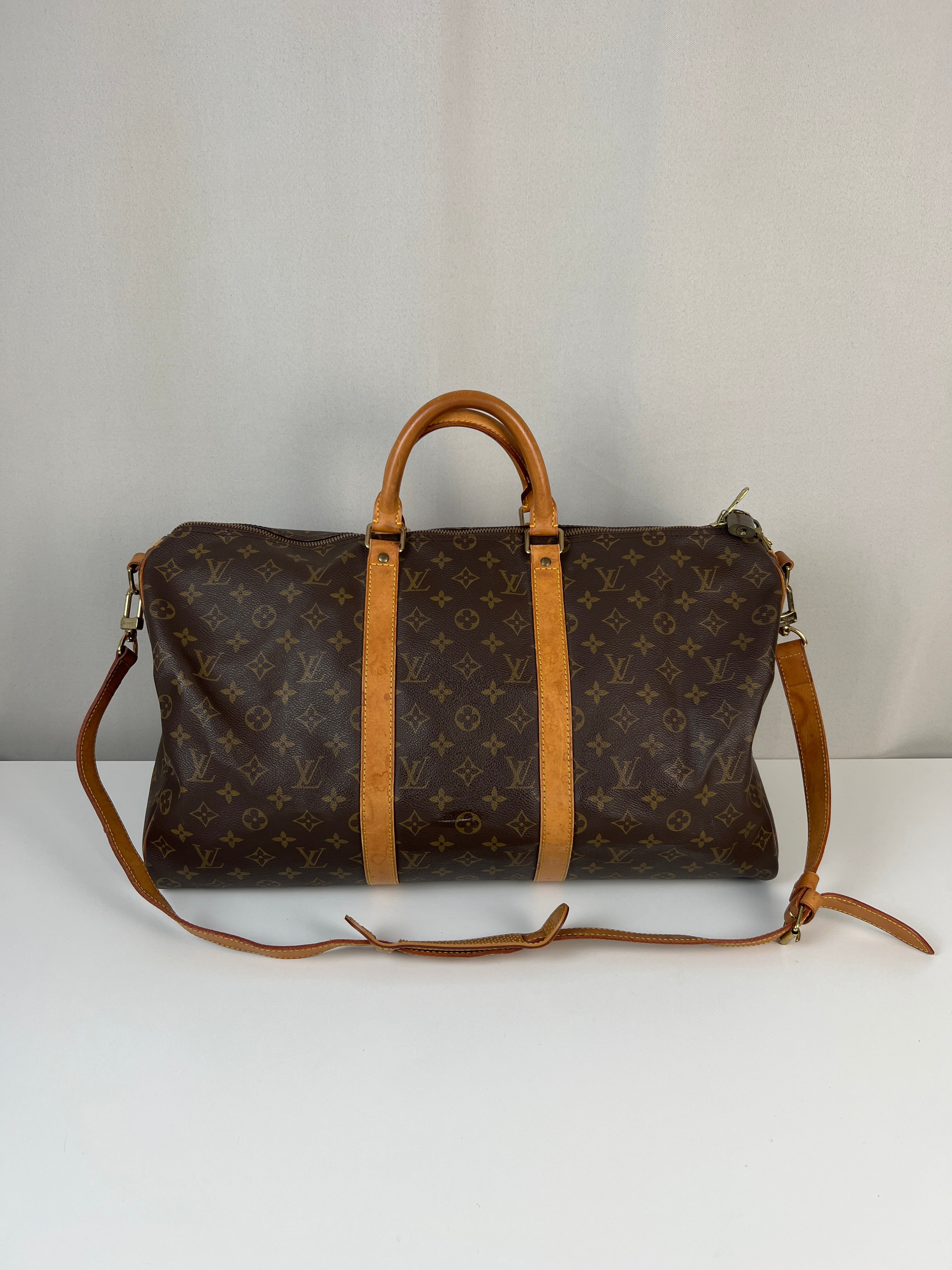 y*o様 〜7/5大幅値下げ【廃盤品】保存袋付 LOUIS VUITTON カバ Louis Vuitton Keepall 55 Monogram canvas bag with strap
