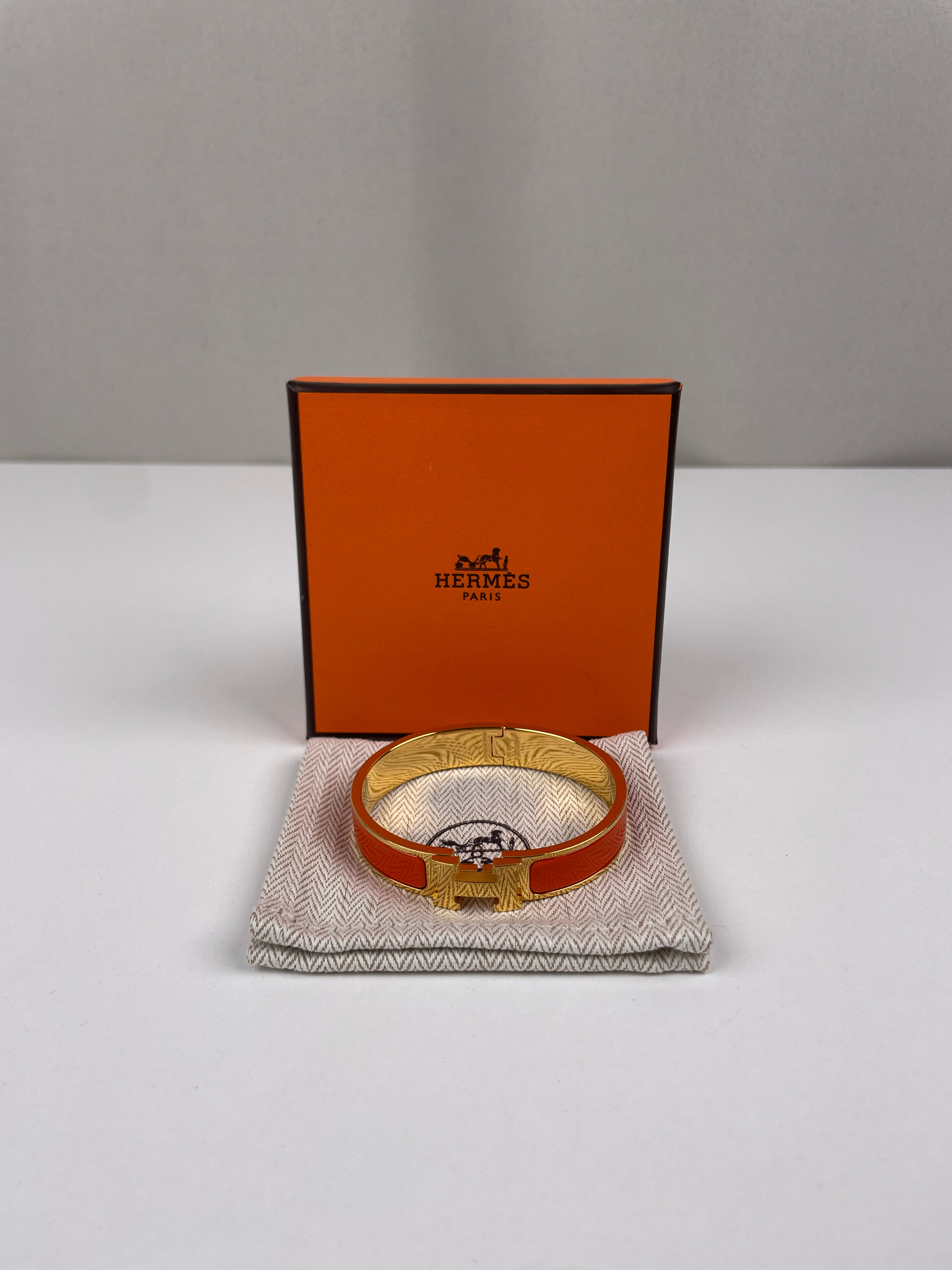 Hermès Clic H Orange – bamluxurystore