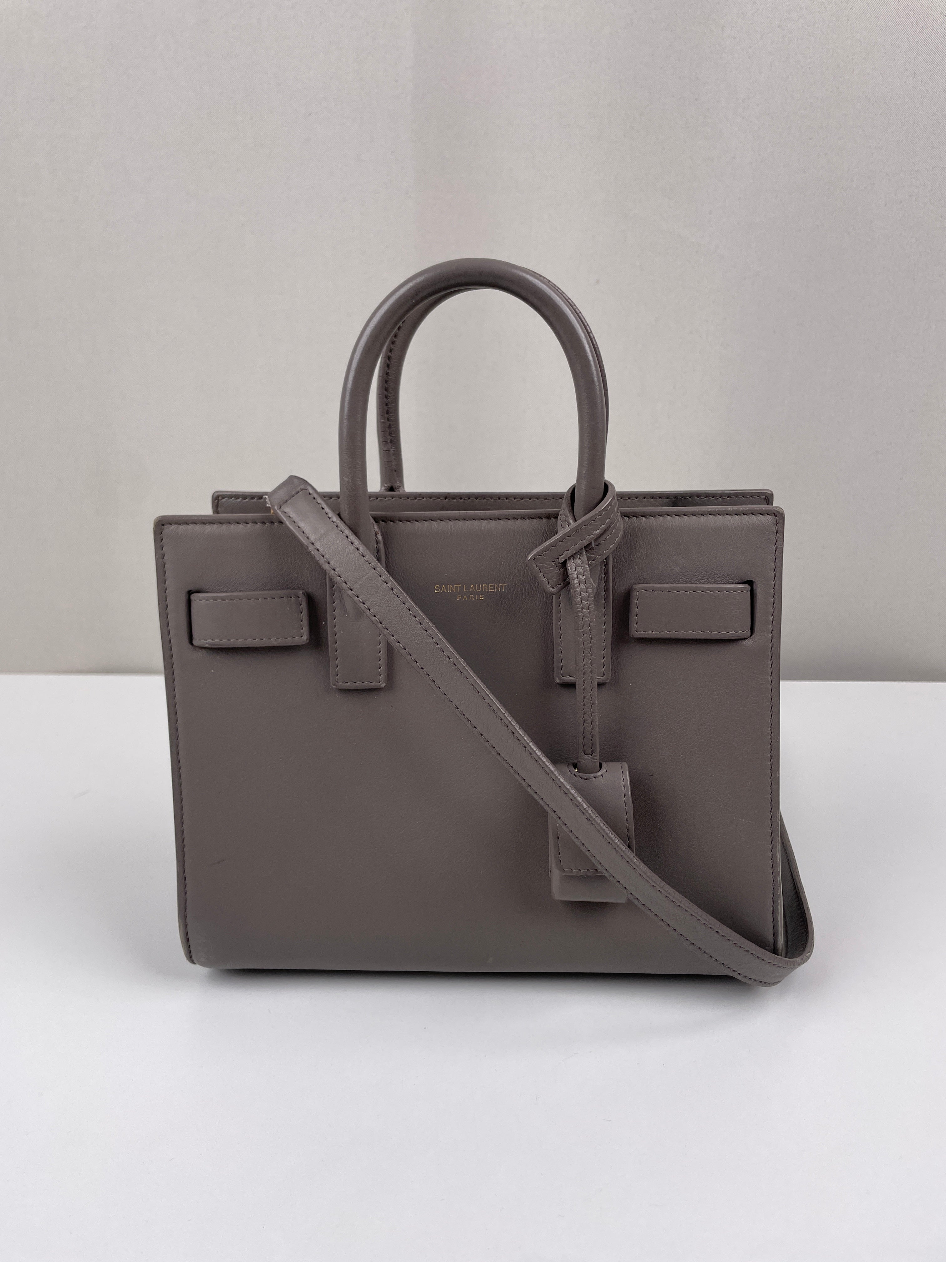 Saint Laurent ハンドバッグ グレー Saint Laurent Sac de jour baby grey – bamluxurystore