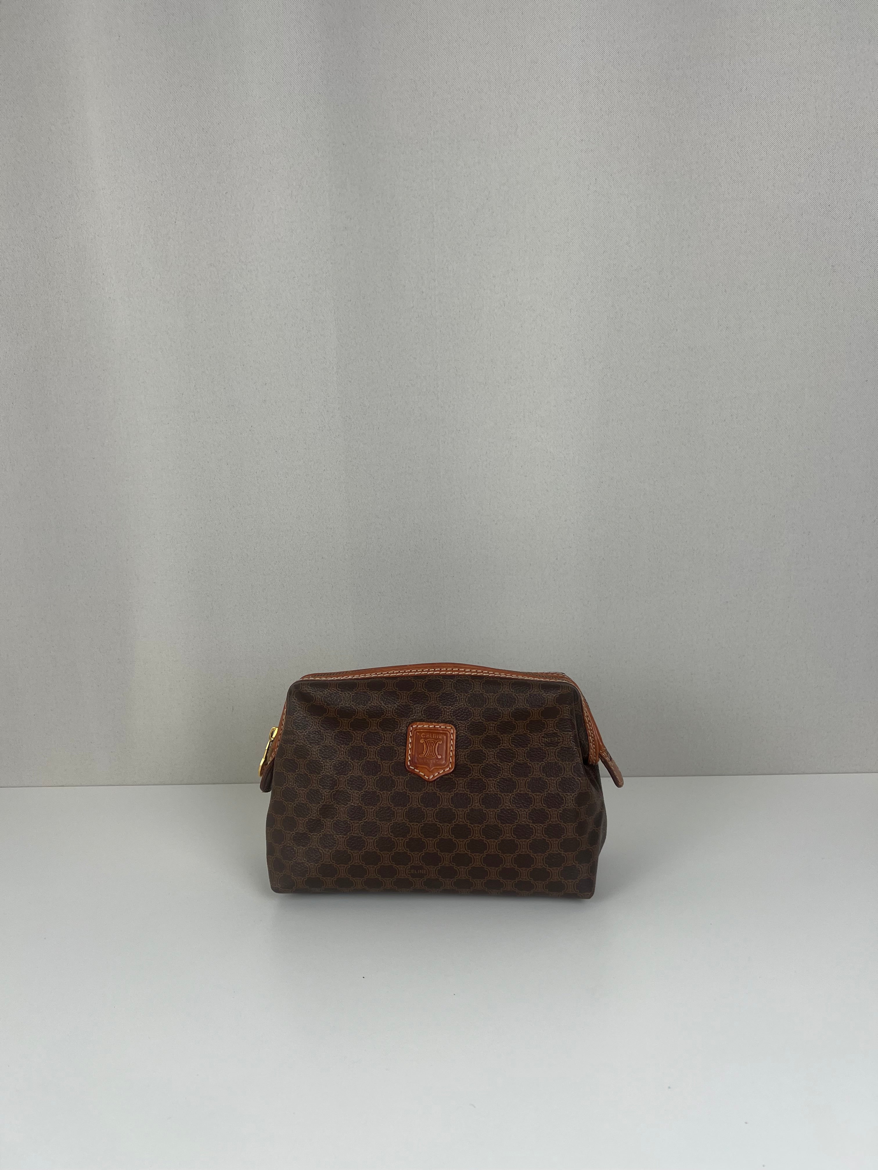 バッグ CELINE Macadam Accessory Pouch Brown Celine macadam pouch brown vintage – bamluxurystore