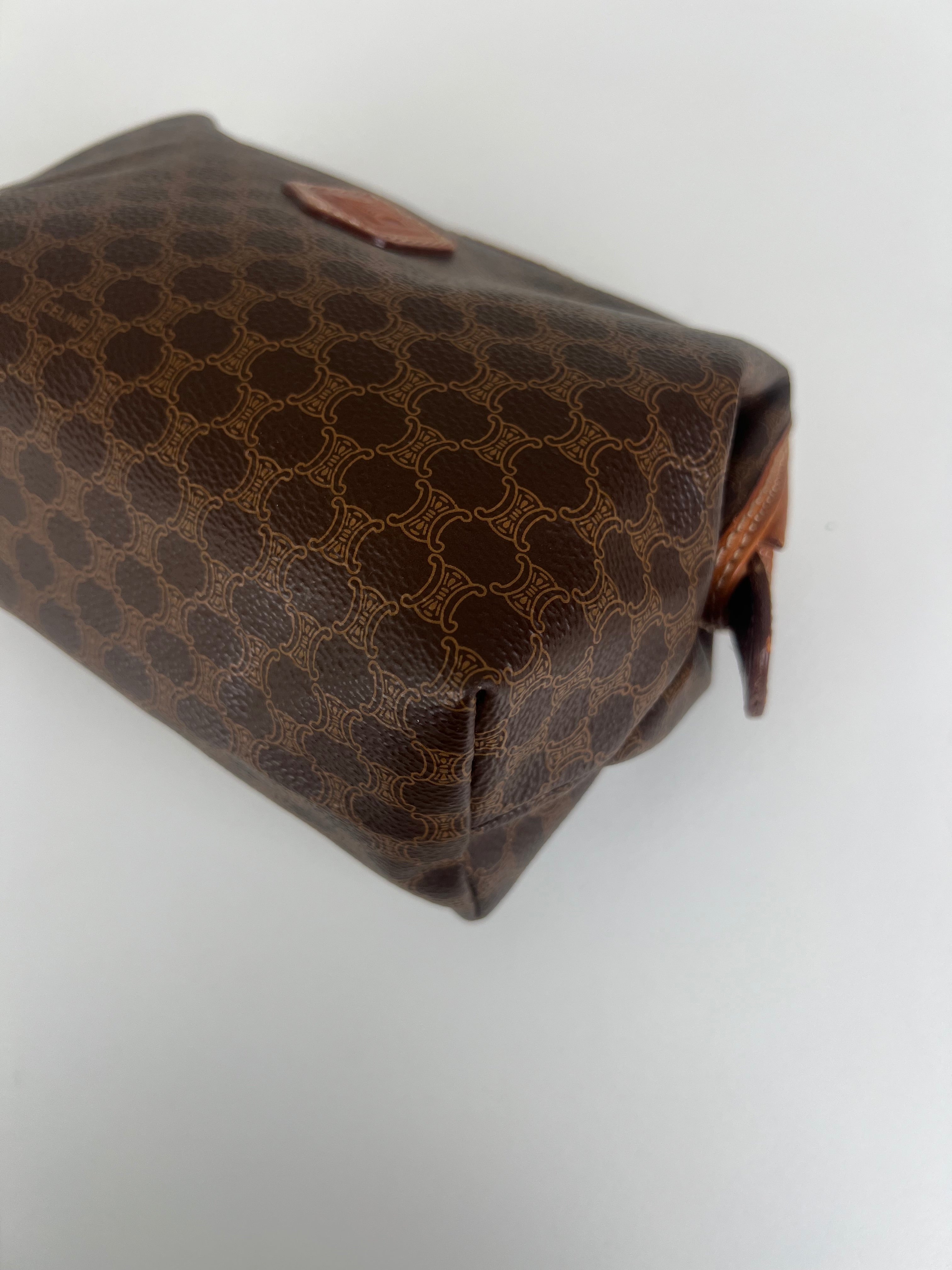 バッグ CELINE Macadam Accessory Pouch Brown Celine macadam pouch brown vintage – bamluxurystore