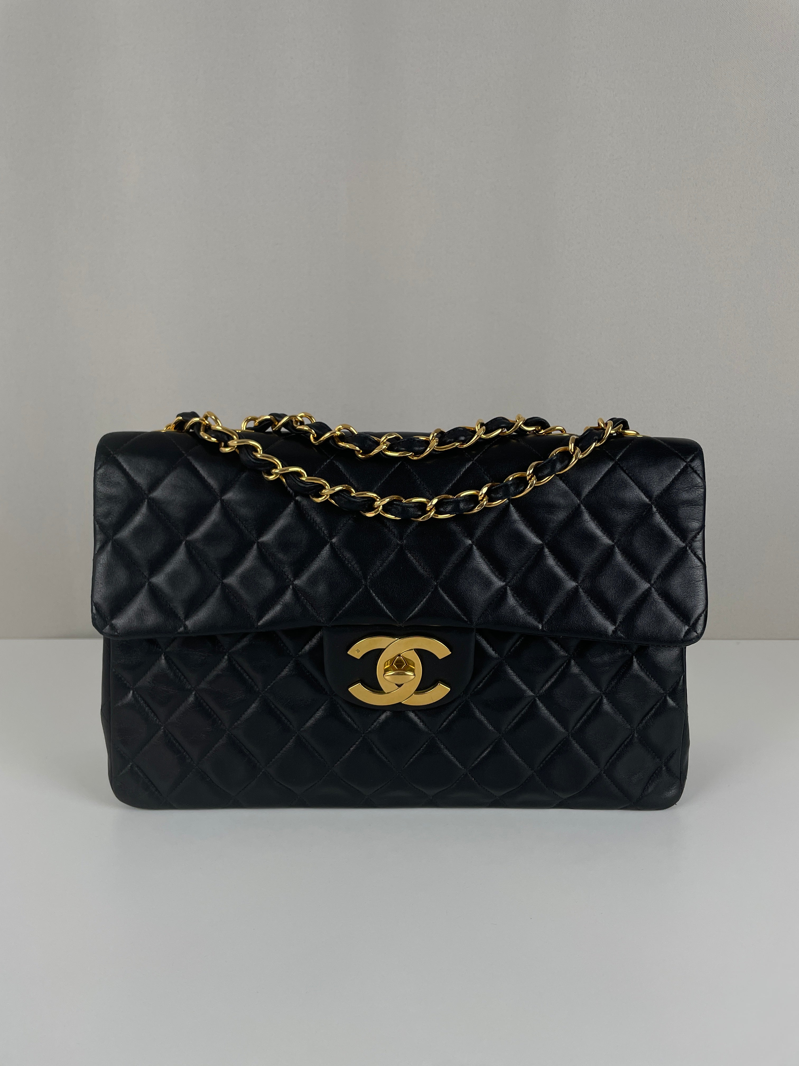 ビンテージCHANEL バック Rare Chanel Vintage Caramel Brown Lambskin Jumbo 24k CC Square