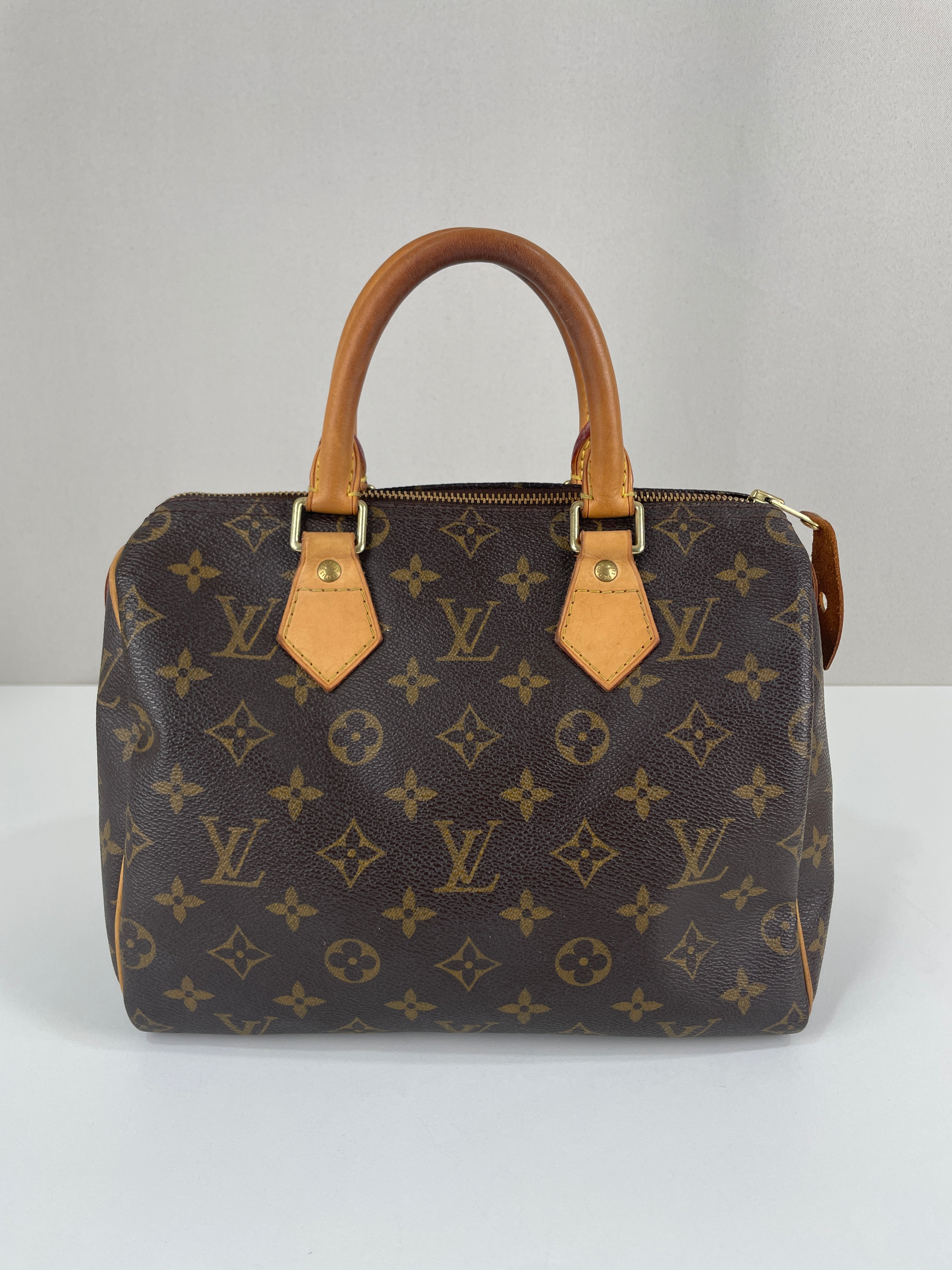Louis Vuitton Speedy モノグラム ボストンバッグ Louis Vuitton Speedy 25 Bag with shoulder strap Monogram Canvas