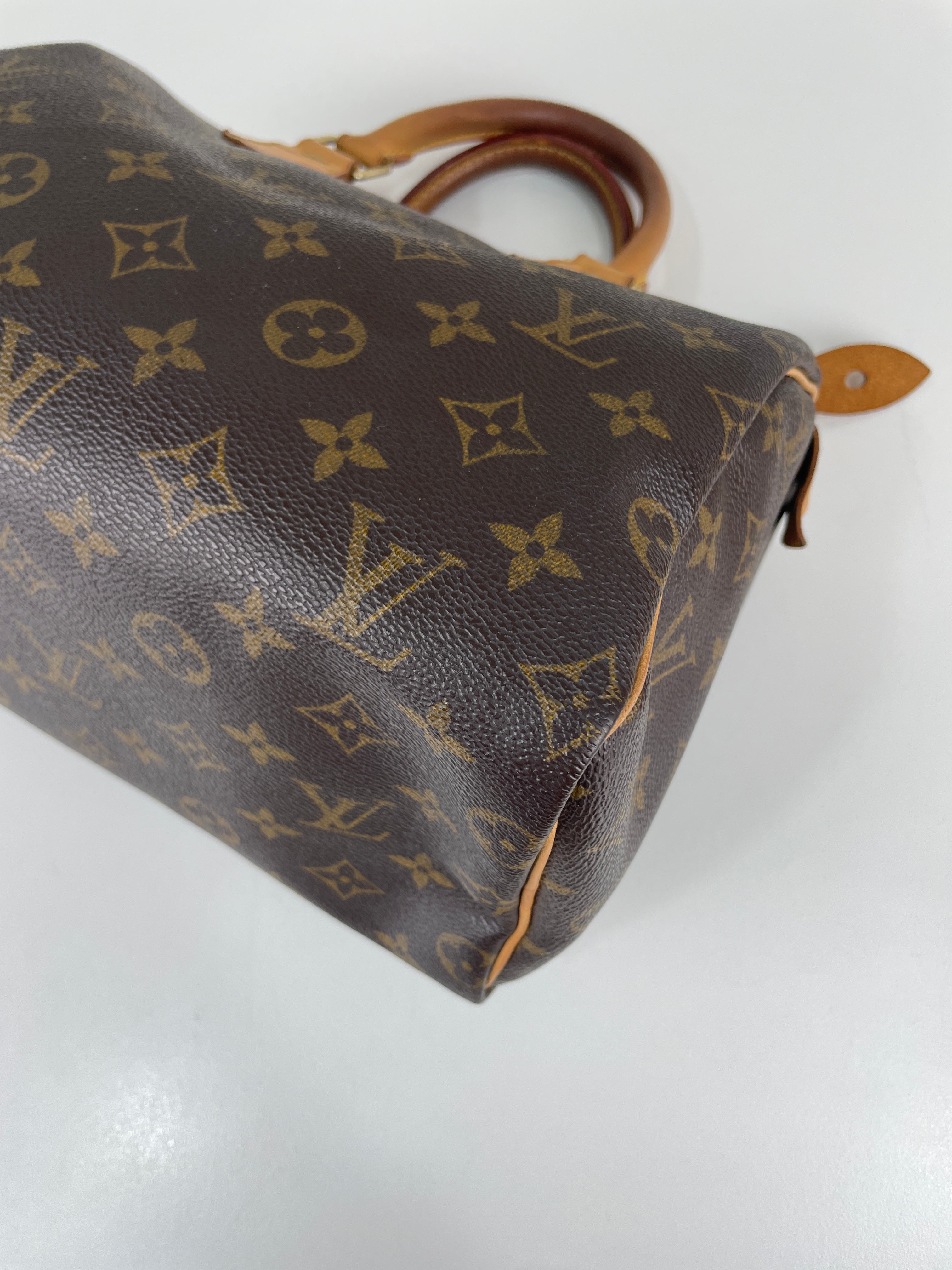Louis Vuitton Speedy 25 Bag with shoulder strap Monogram Canvas
