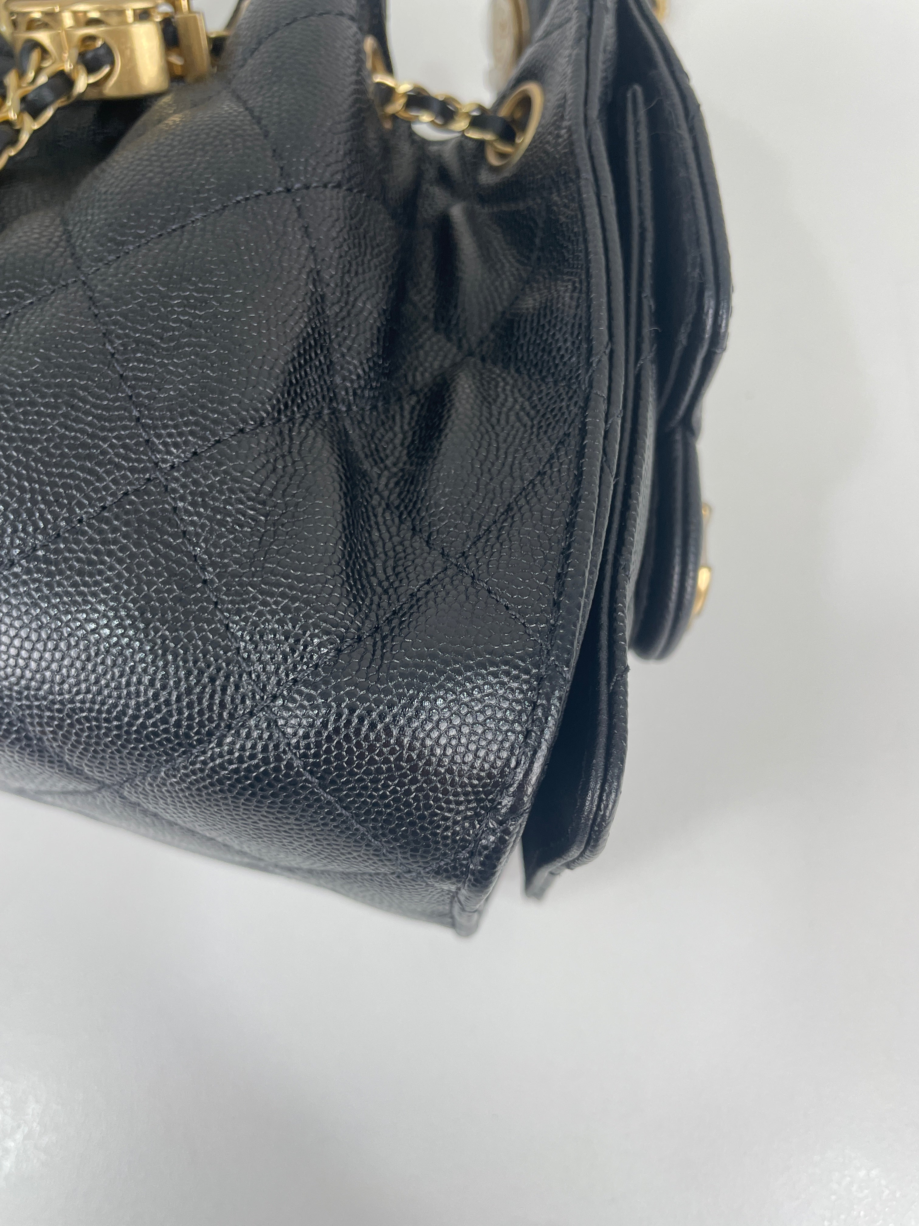 Chanel 25 mini black caviar leather (new) – bamluxurystore