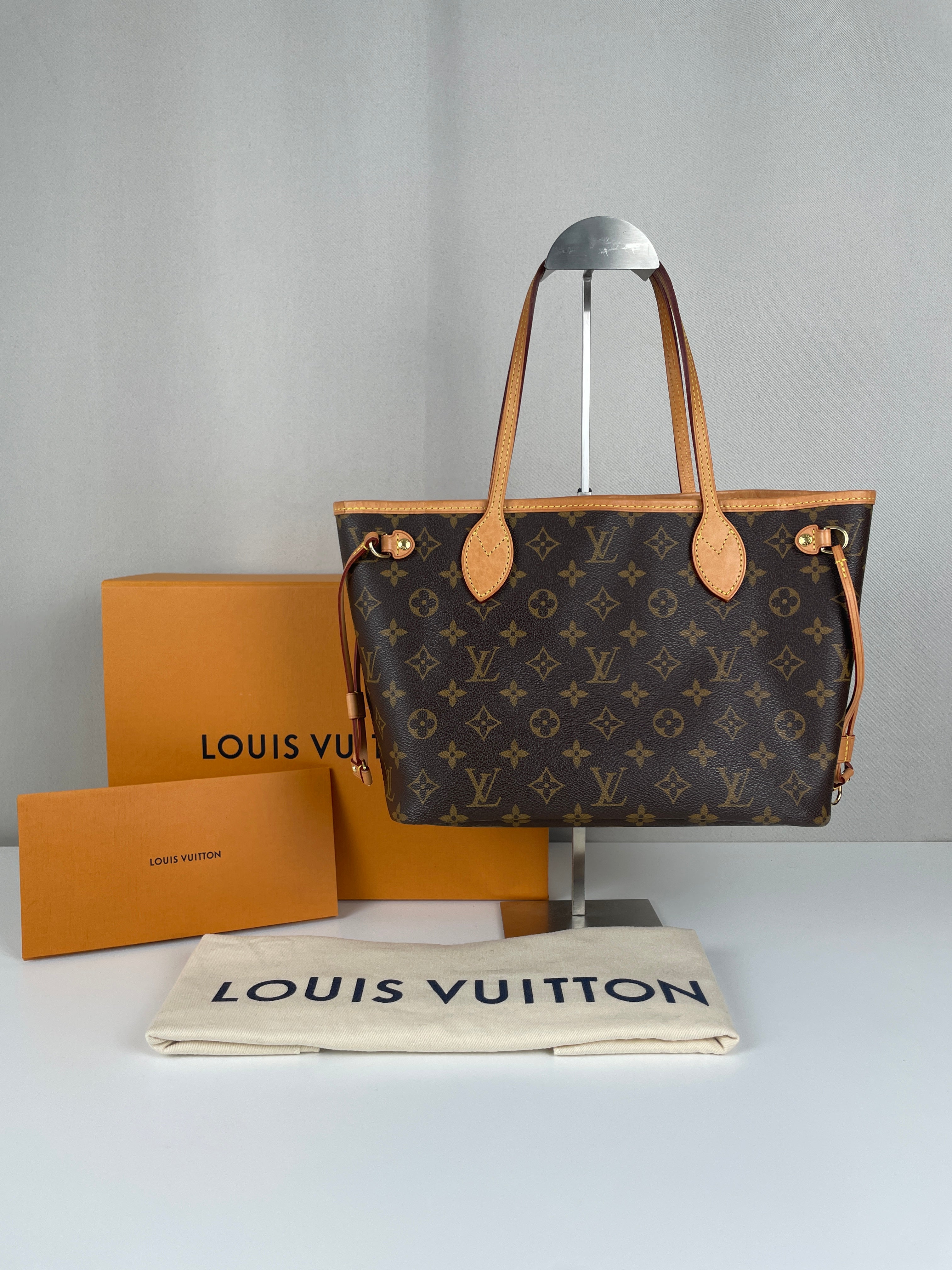 Louis Vuitton Neverfull PM Monogram Canvas bag