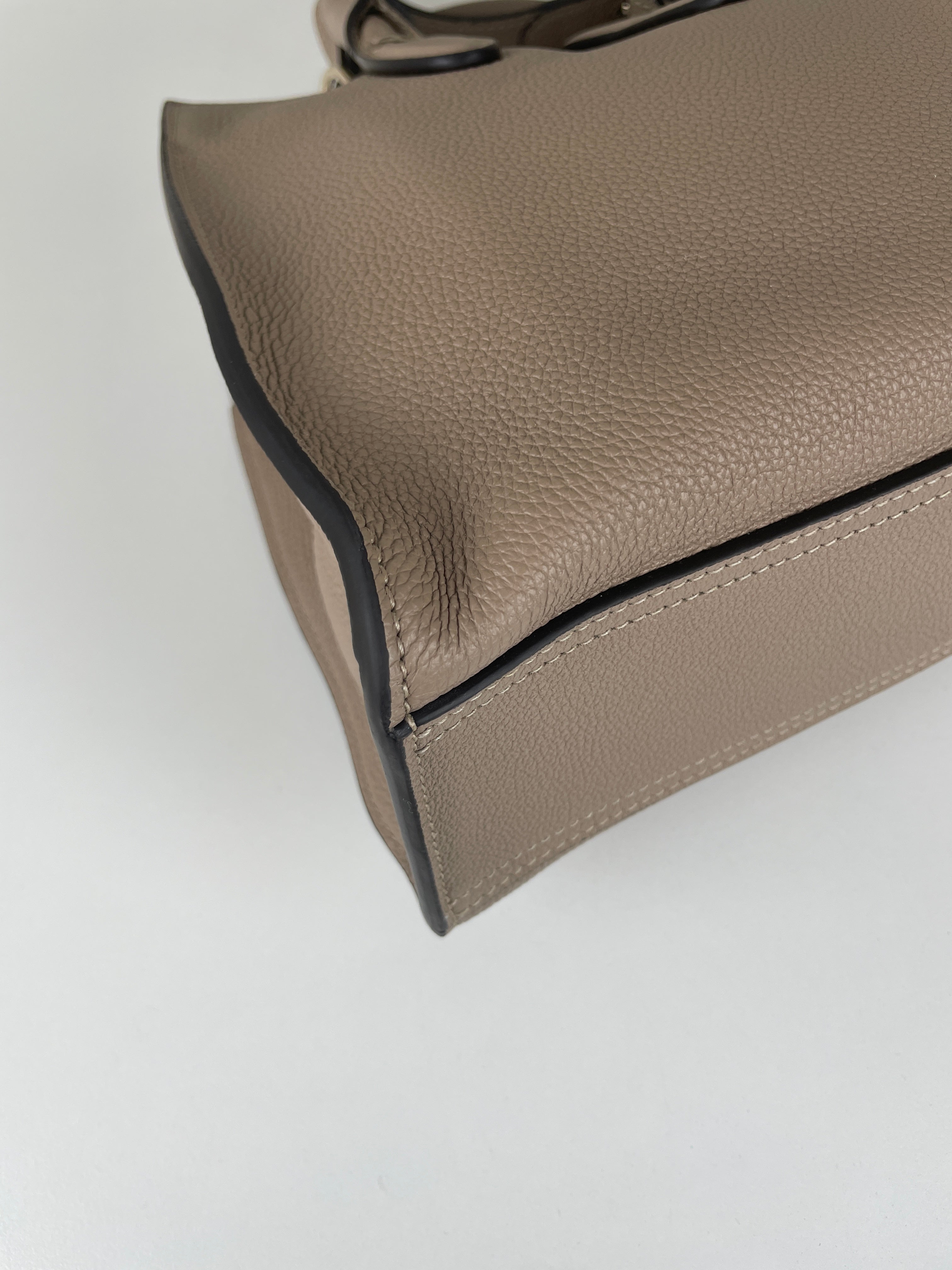 Gucci Jackie soft tote taupe leather – bamluxurystore