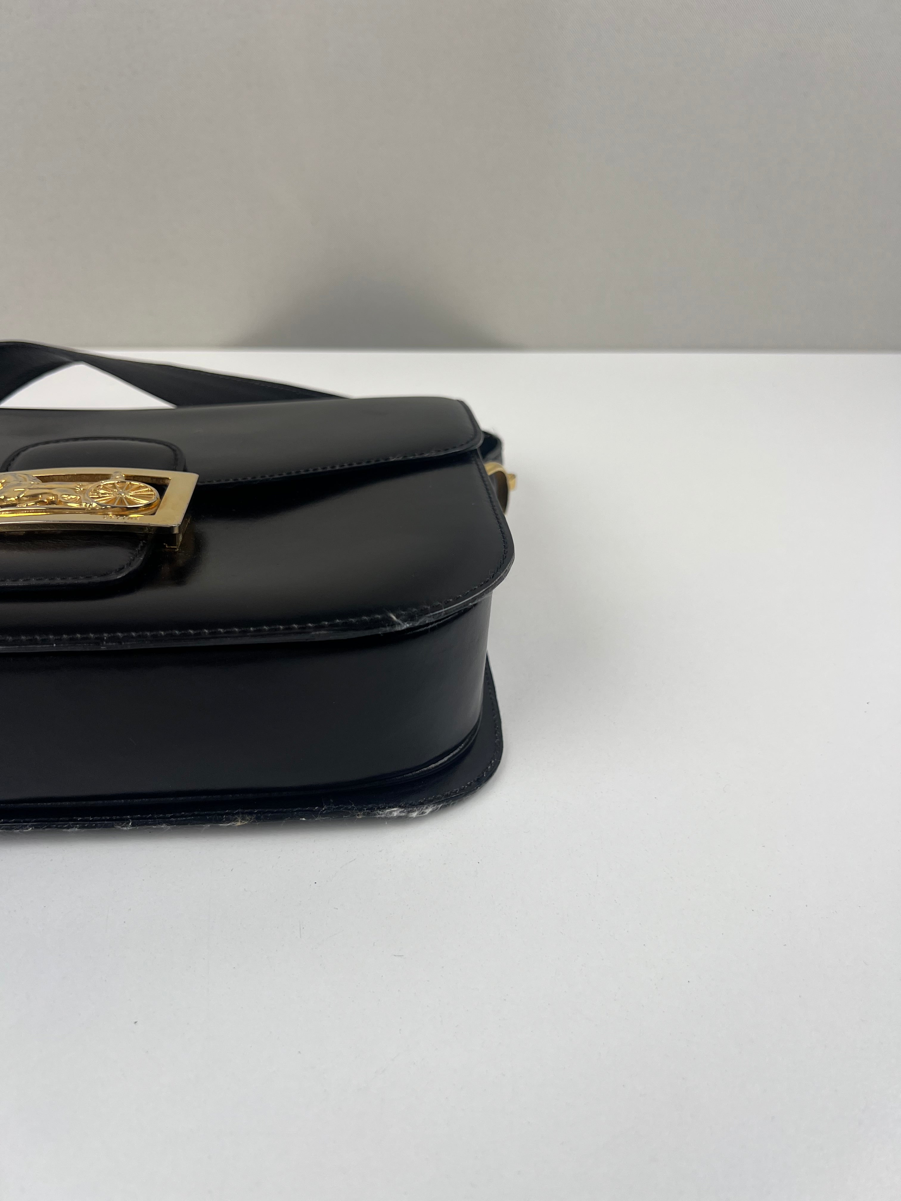 Céline triumph vintage black leather – bamluxurystore