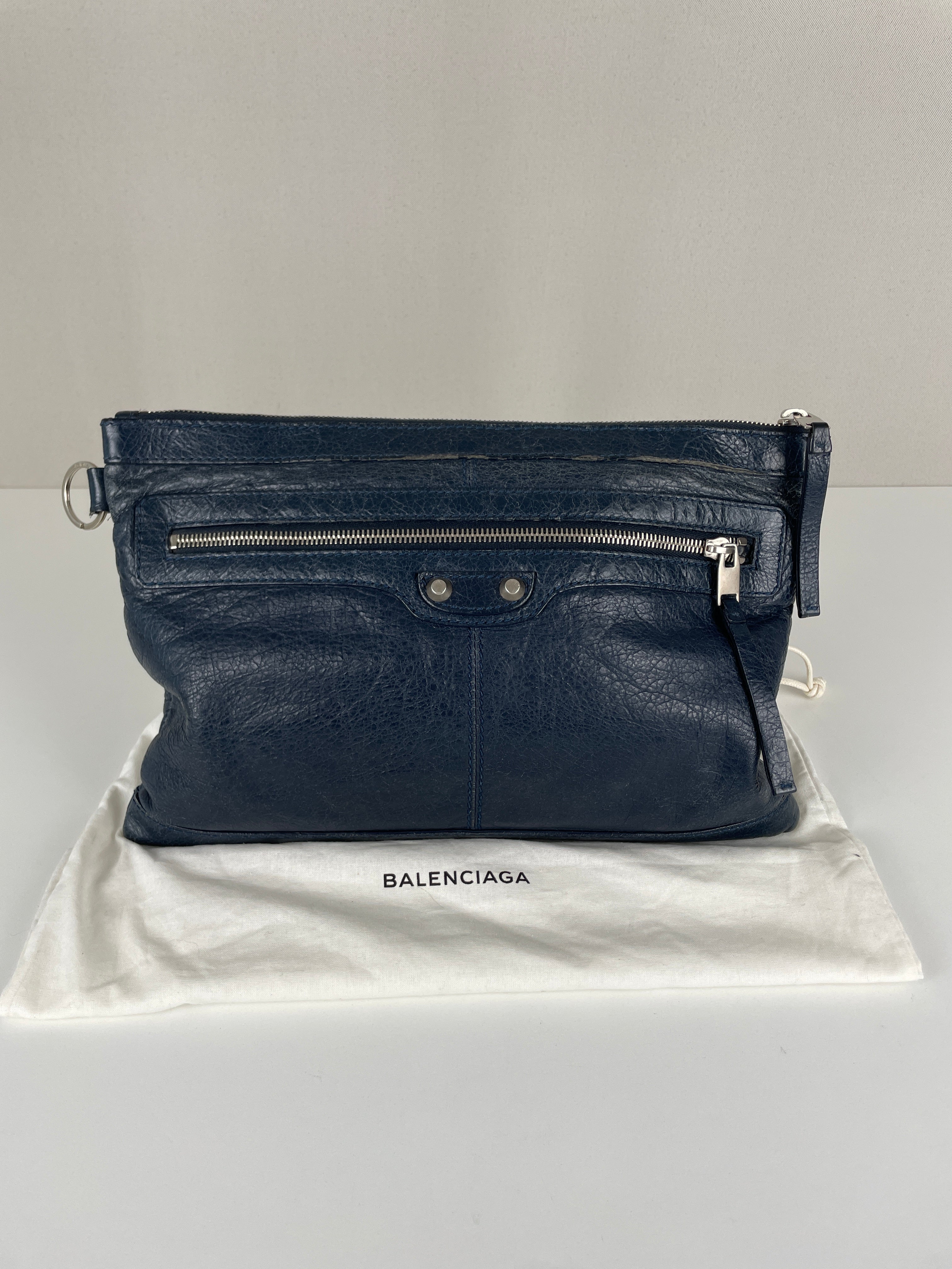 Balenciaga pouch city clip in blue crinkled leather – bamluxurystore