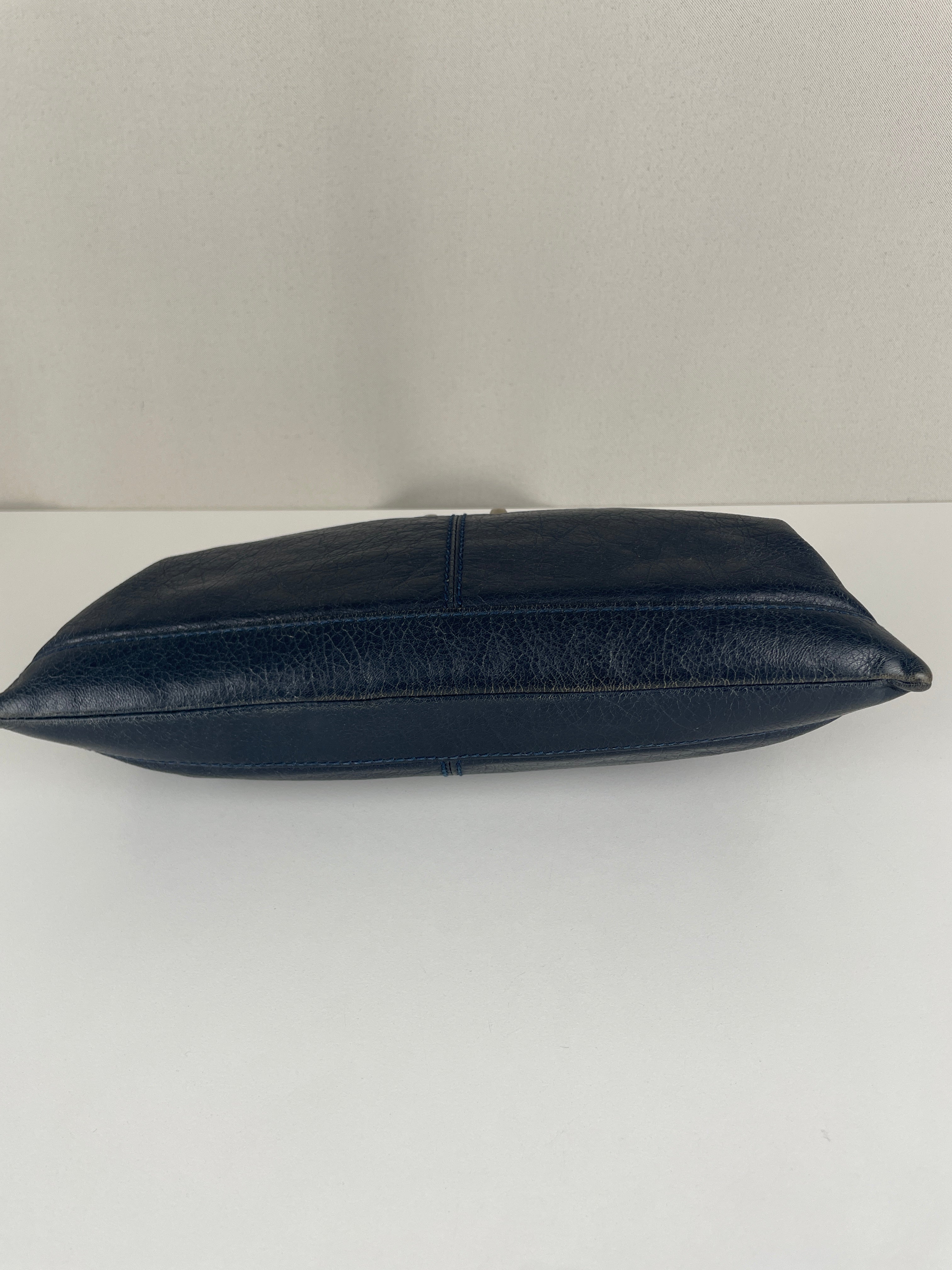 Balenciaga pouch city clip in blue crinkled leather – bamluxurystore
