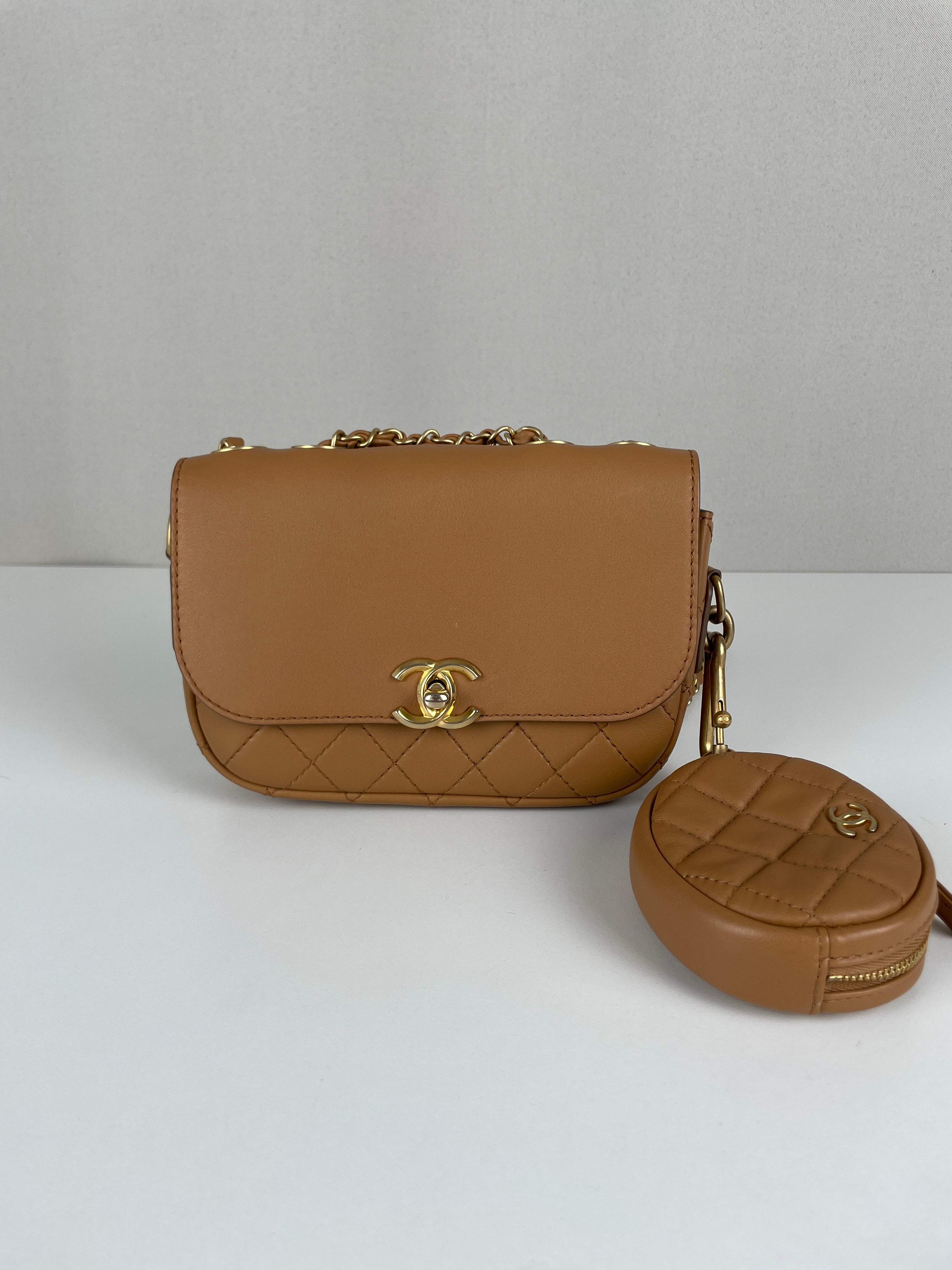 Chanel brown leather crossbody bag – bamluxurystore
