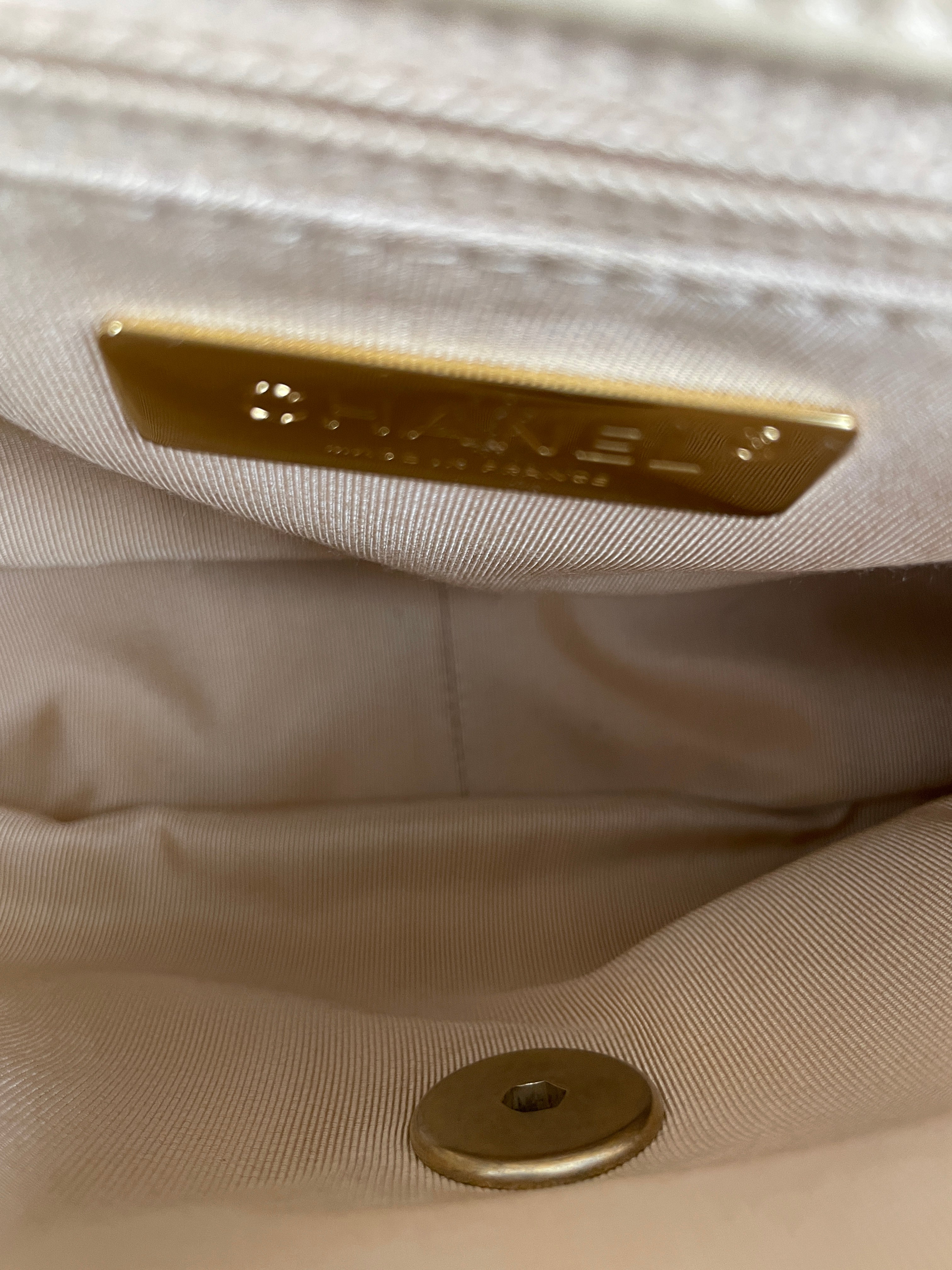Chanel 19 beige gold hardware – bamluxurystore