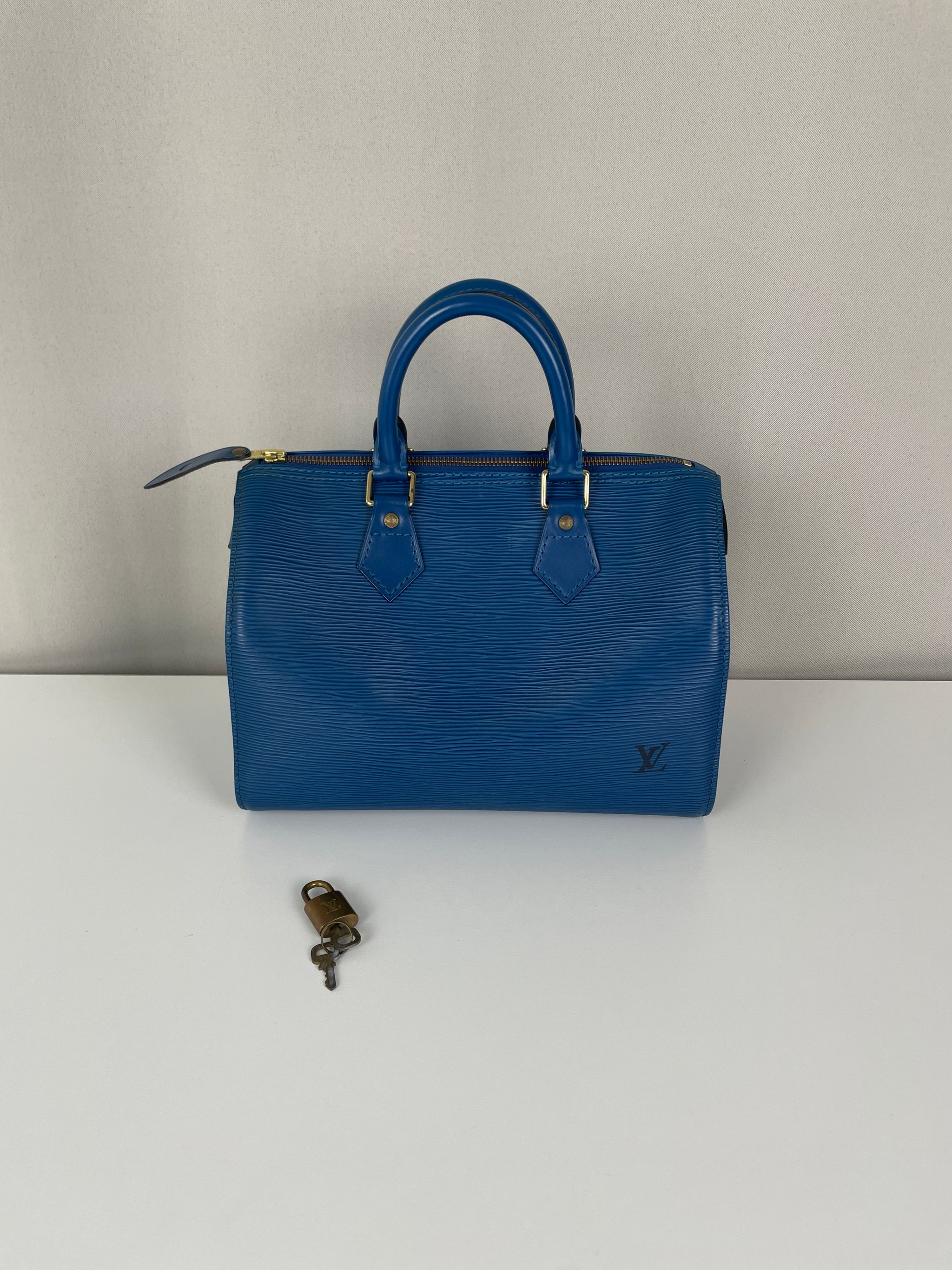 Louis Vuitton Blue Epi Leather Bag Louis Vuitton Speedy 25 Blue Epi
