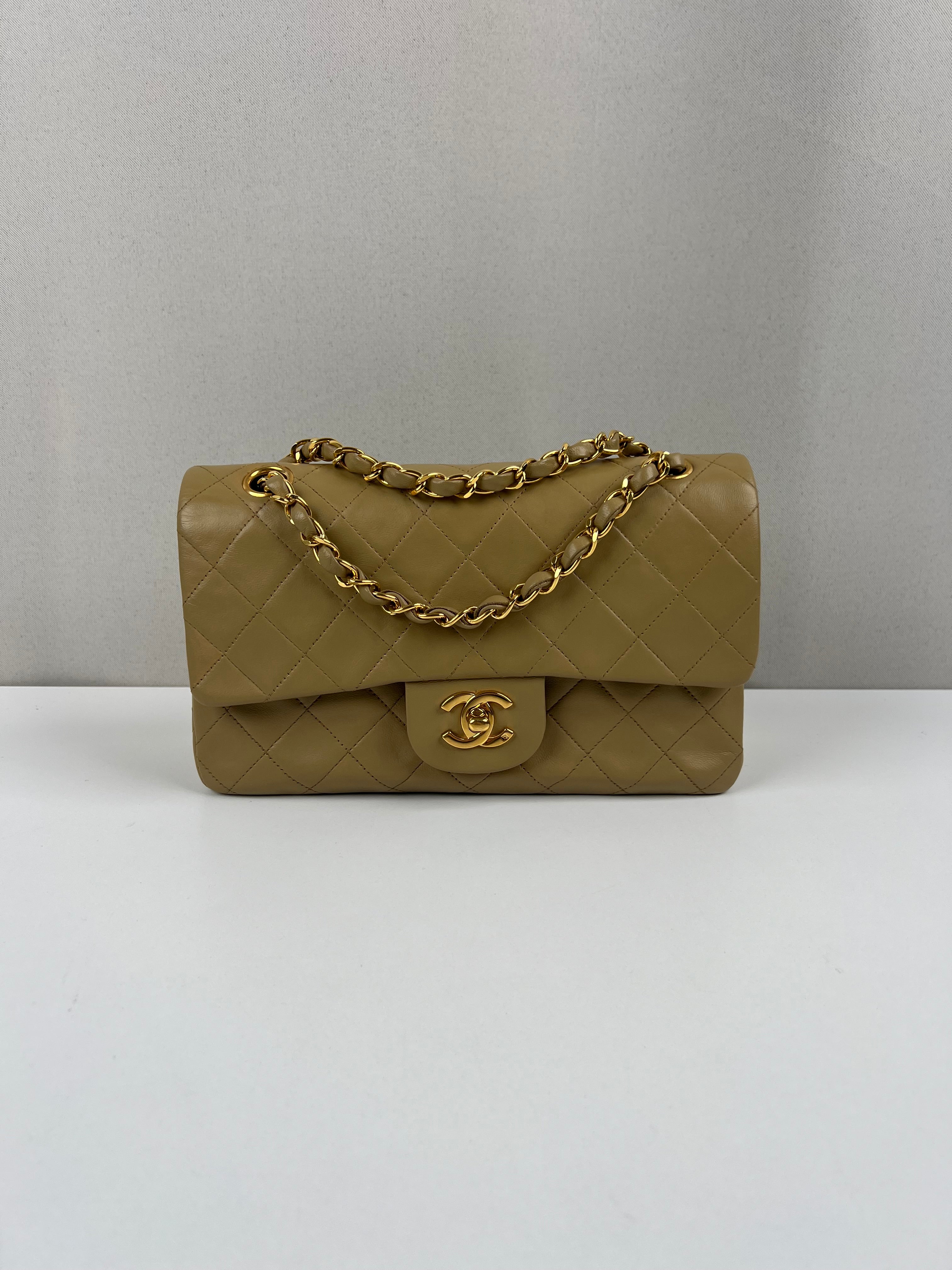 Chanel Timeless classic flap small vintage beige lambskin leather