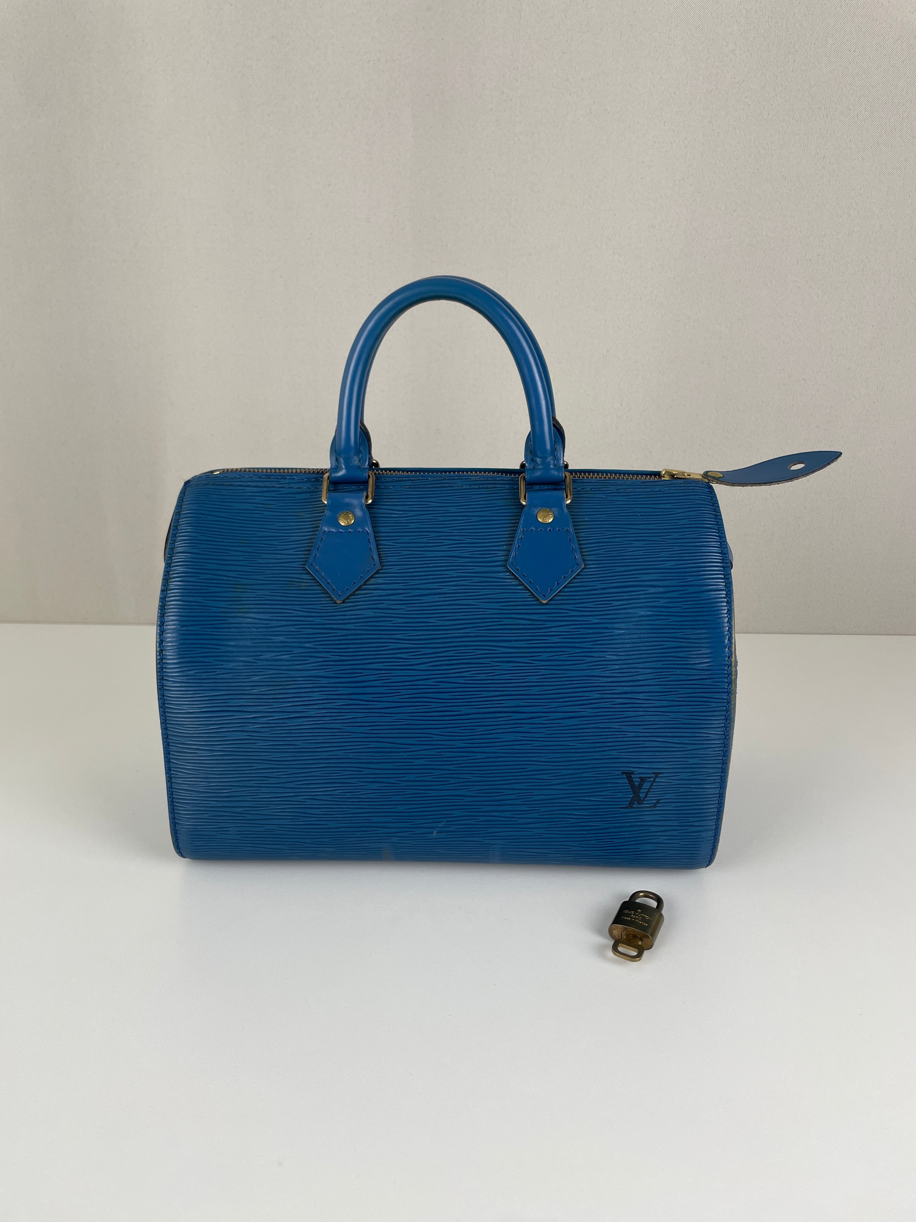 Speedy 25 Louis Vuitton エピレザー ハンドバッグ 青 Louis Vuitton Speedy 25 Epi blue Leather – bamluxurystore