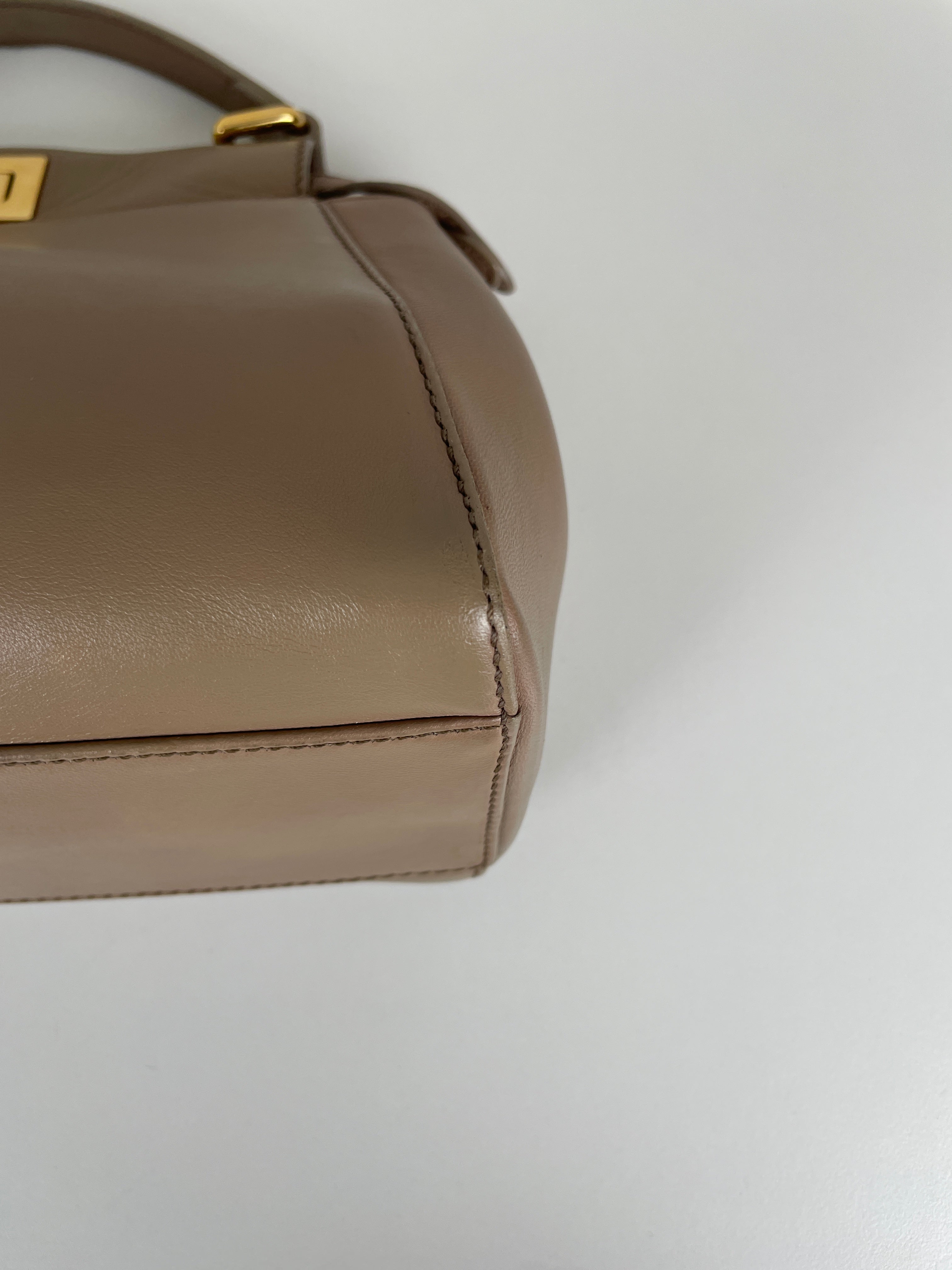 Fendi Peekaboo small beige crossbody – bamluxurystore