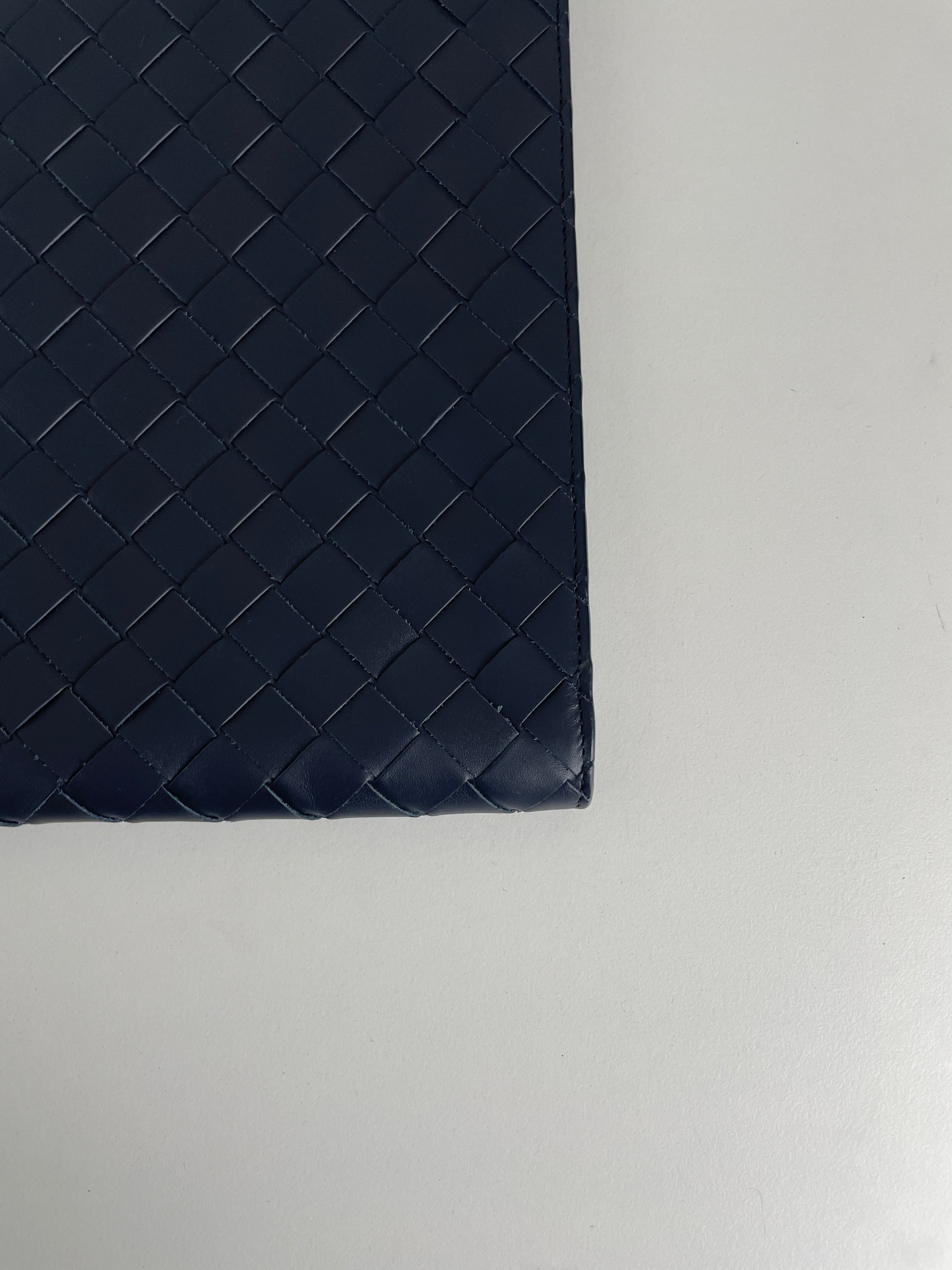 Bottega Veneta pouch document navy blue intrecciato leather