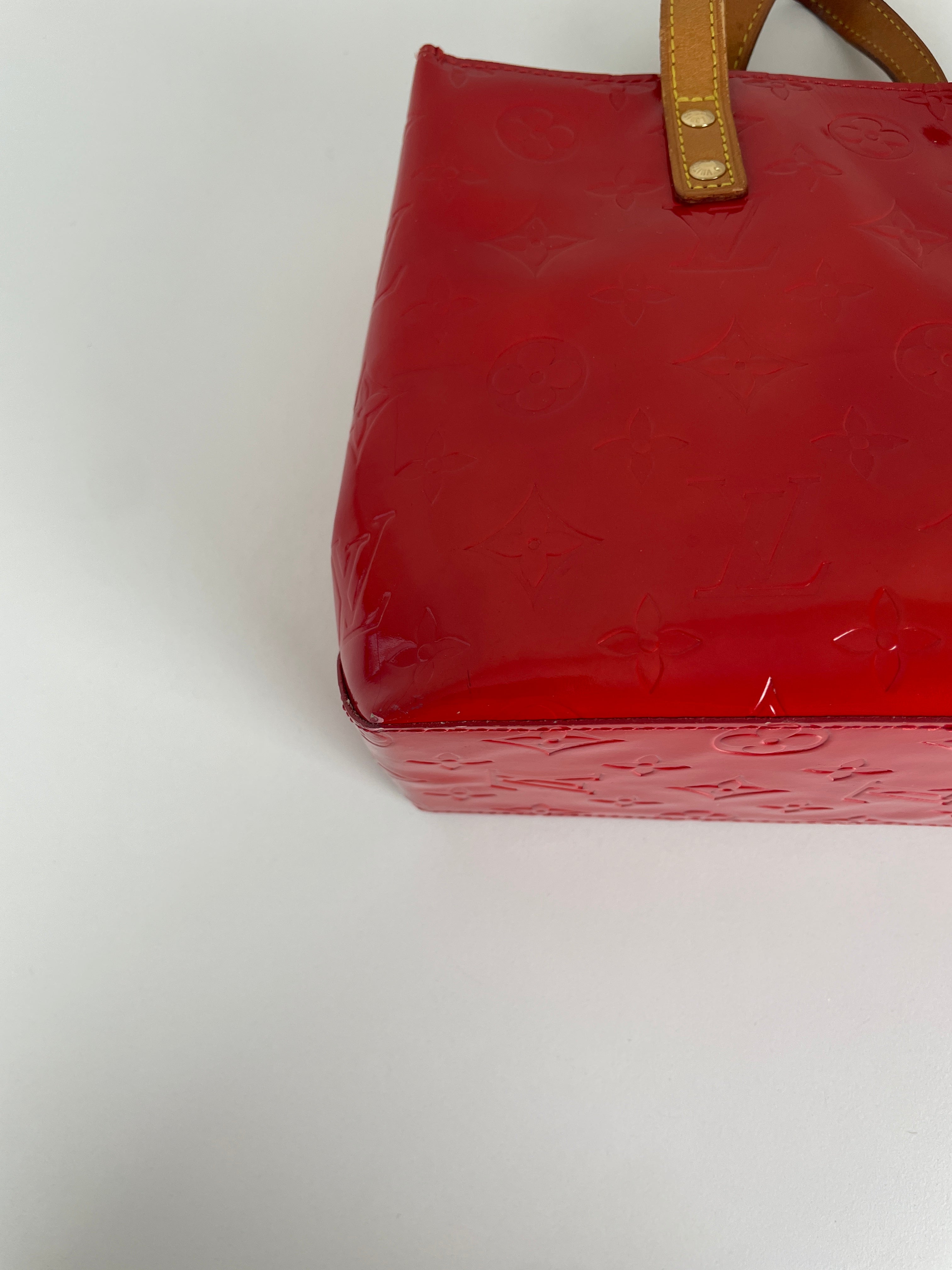 Louis Vuitton reade red patent leather – bamluxurystore