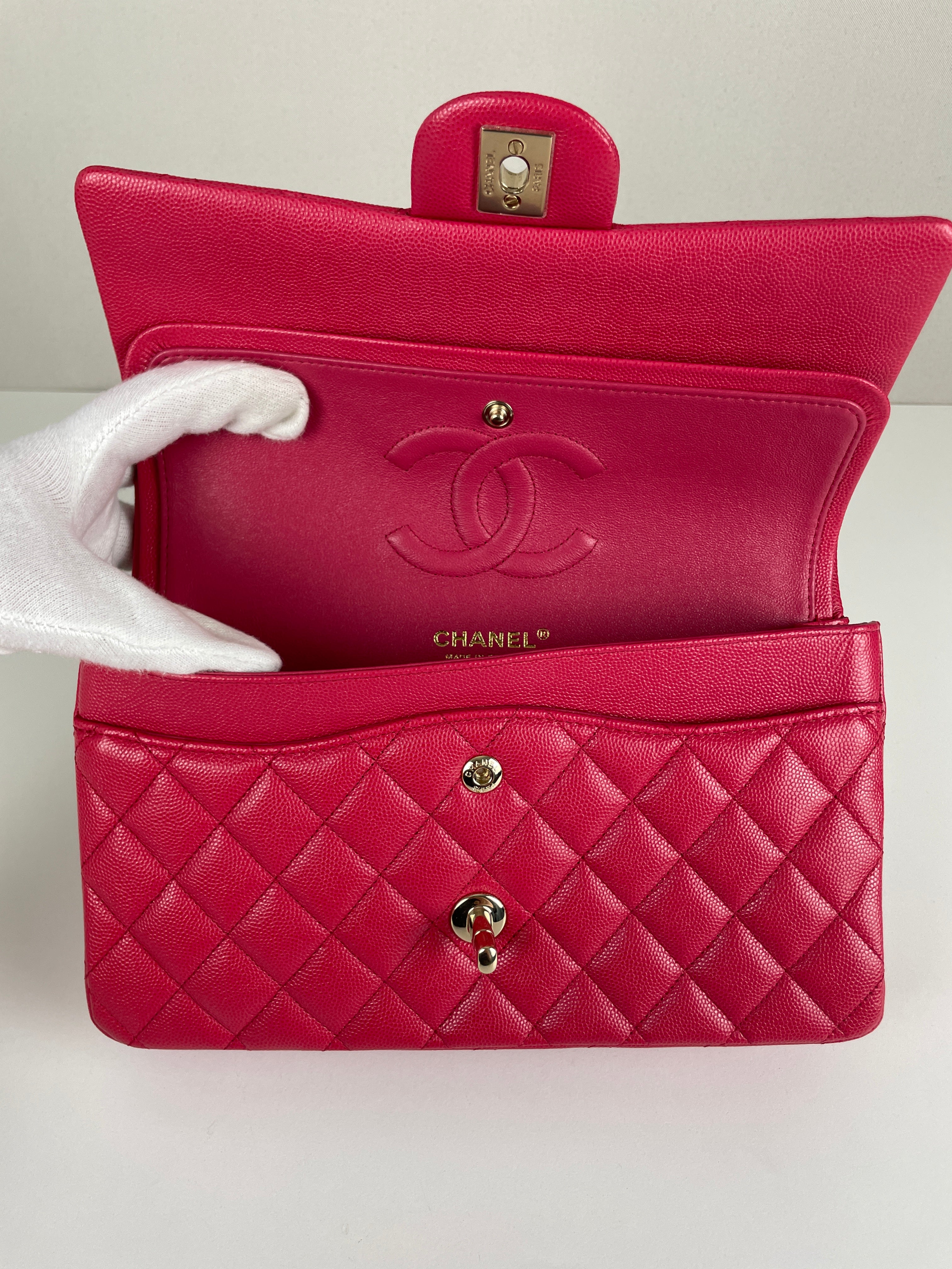 Chanel Timeless medium 25 pink grained caviar leather champagne